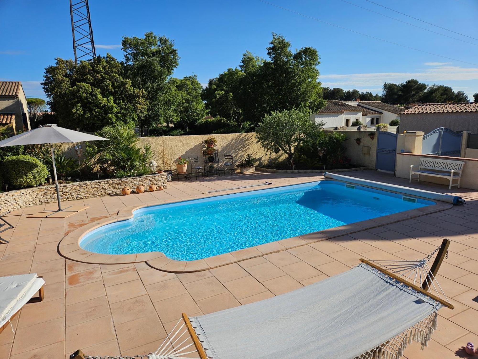 Au Pied Du Massif Des Costes Villa Pelissanne ภายนอก รูปภาพ