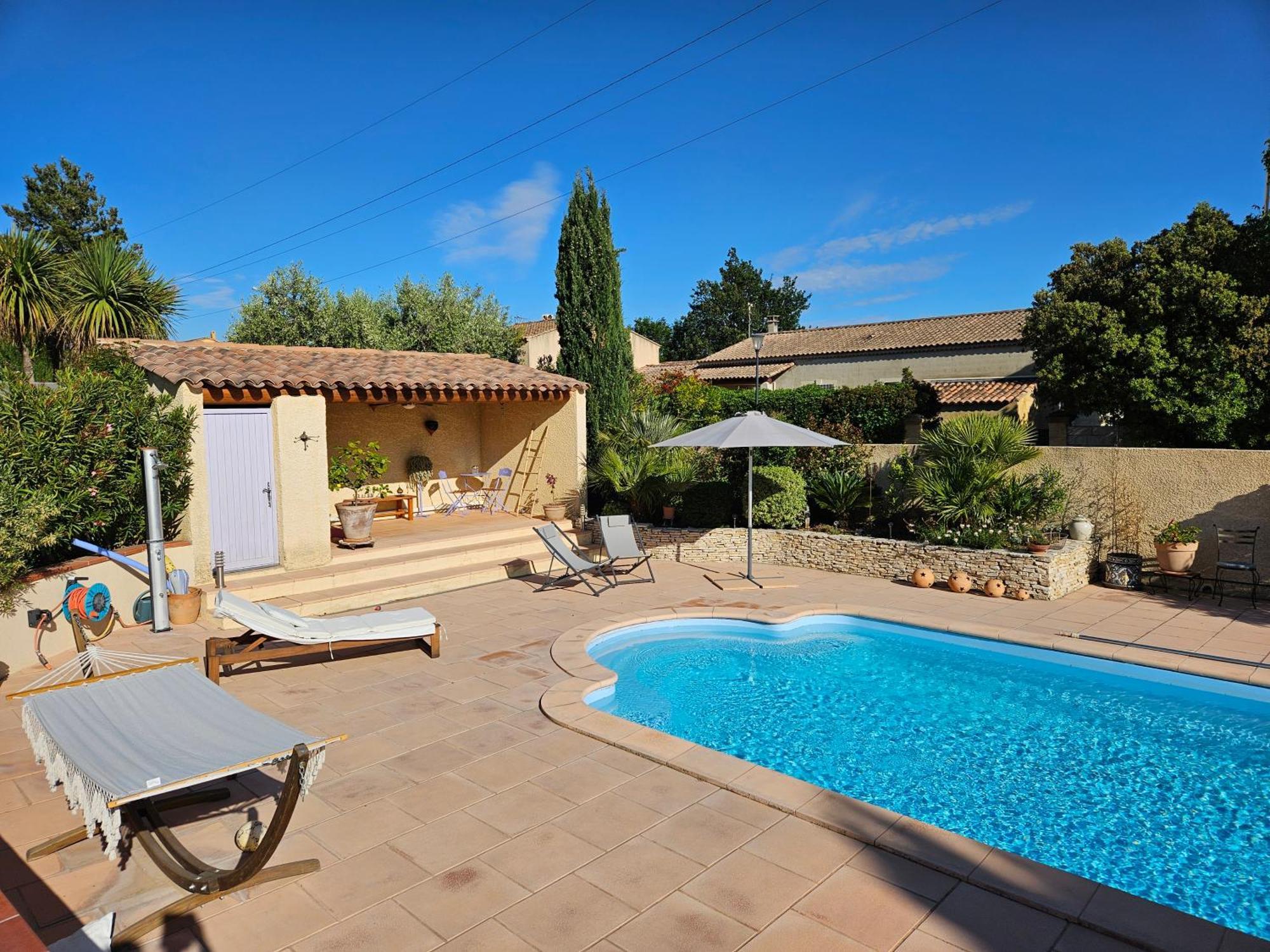 Au Pied Du Massif Des Costes Villa Pelissanne ภายนอก รูปภาพ